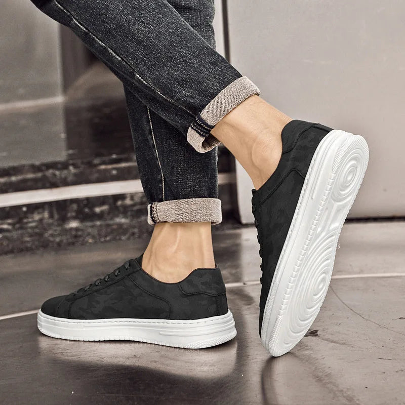 Preston Tee Sneakers