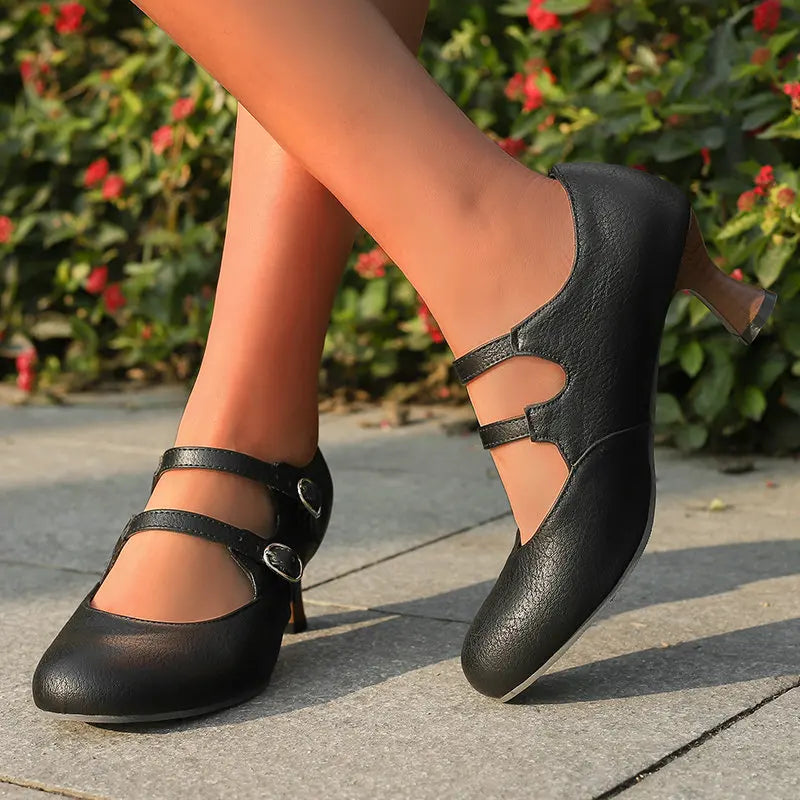 Mary Janes Vintage Heels